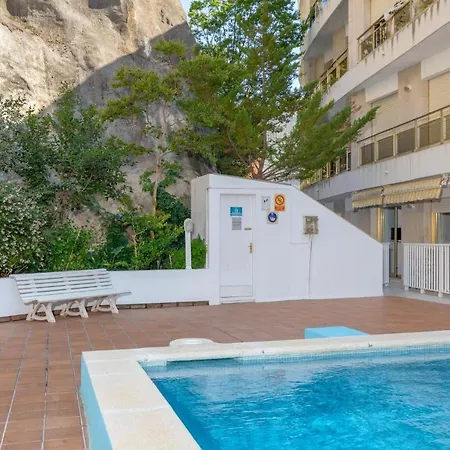Apartment Lets Holidays Pool Near 5 Tossa de Mar